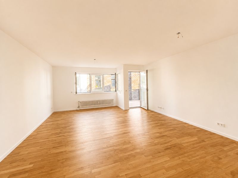 *Modernisierte 3-Zimmer Wohnung mit gehobener Innenausstattung*